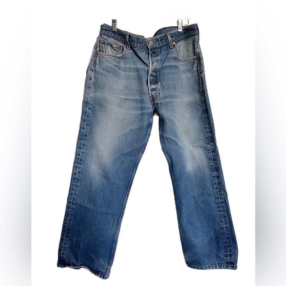 LEVI’S 501 *CROPPED* Jeans 38x25